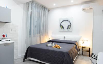 Camera Queen Standard