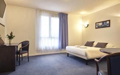 Studio avec Lit Double