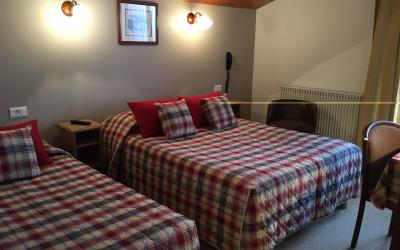 Chambre Triple Balcon Sud - Vue sur Montagnes Chambre Triple Balcon Sud - Vue sur Montagnes