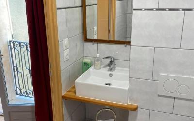 Chambre Lits Jumeaux avec Salle de Bains Privative