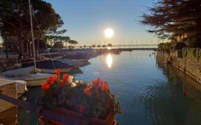 Appartamento con Vista Lago Parziale