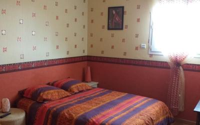 Chambre Double Deluxe (2 Adultes + 1 Enfant) Chambre Double Deluxe (2 Adultes + 1 Enfant)