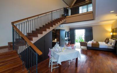 Vila Bulan Madu dengan Kolam Renang Vila Bulan Madu dengan Kolam Renang