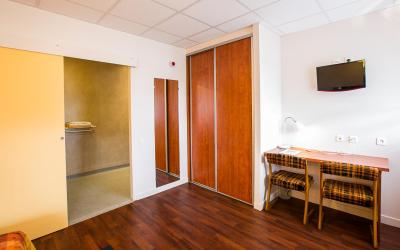 Chambre Lits Jumeaux pour Personnes u00e0 Mobilitu00e9 Ru00e9duite