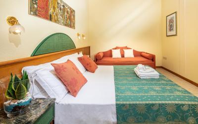 Camera Quadrupla Comfort 