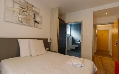 Chambre Double avec Salle de Bains Privative
