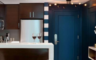 One-Bedroom City View Suite
