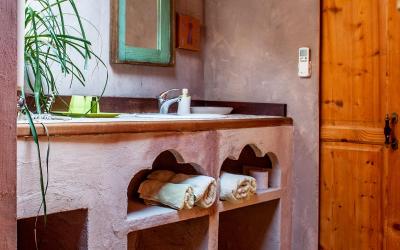 Chambre Lit Queen-Size - Vue sur Jardin