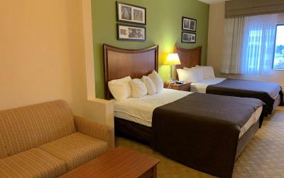Standard Queen Room with Two Queen Beds - Non Smoking 