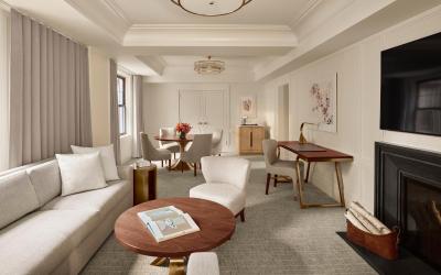 Deluxe King Suite
