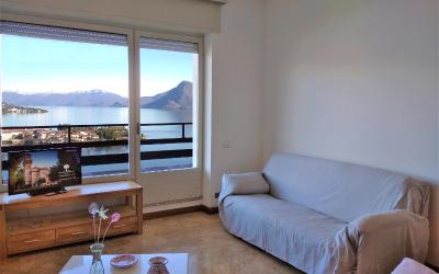 Appartamento con Vista Lago