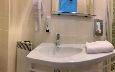Chambre Double avec Salle de Bains Privative