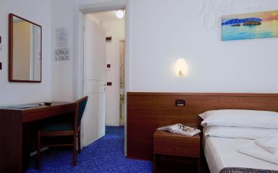 Camera Familiare con Terrazza 