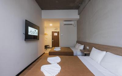 Kamar Quadruple Kamar Quadruple
