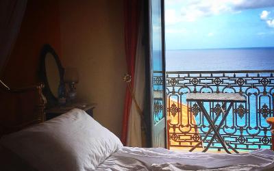 Camera Matrimoniale/Doppia con Letti Singoli