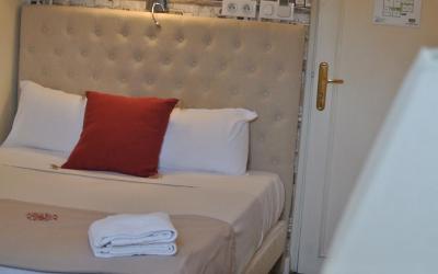 Chambre Simple avec Douche - 1 Lit Chambre Simple avec Douche - 1 Lit