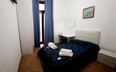 Camera Matrimoniale/Doppia con Letti Singoli