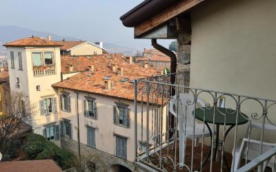 Camera Familiare con Balcone