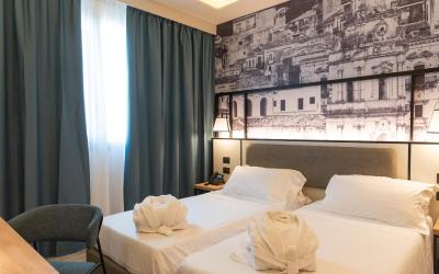 Camera Deluxe Matrimoniale/Doppia con Letti Singoli