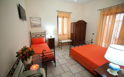 Camera Tripla con Bagno Privato Interno