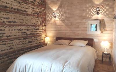 Chambre Deluxe (2 Adultes + 1 Enfant) Chambre Deluxe (2 Adultes + 1 Enfant)