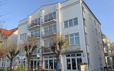 Apartment mit Balkon