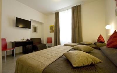 Camera Quadrupla Comfort 