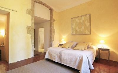 Chambre Double ou Lits Jumeaux avec Salle de Bains