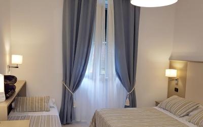 Camera Quadrupla Standard 