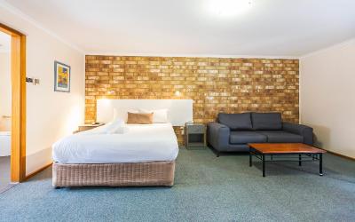 Queen Room