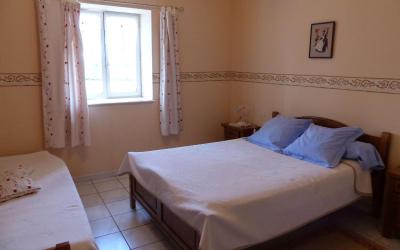 Chambre Double avec Salle de Bains Privative Chambre Double avec Salle de Bains Privative