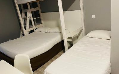 Chambre Triple Classique avec 1 Lit Double et 1 Lit Simple