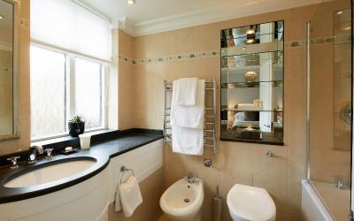Luxury Two-Bedroom Apartment