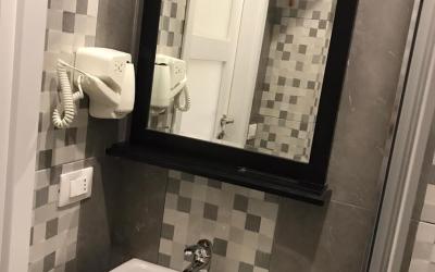 Camera Singola con Bagno Privato