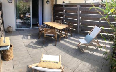 Studio avec Terrasse Studio avec Terrasse