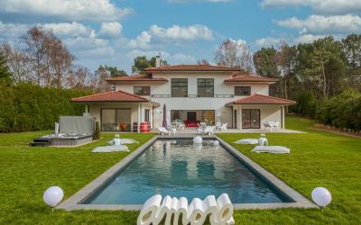 Villa Deluxe