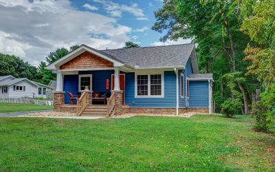 Two-Bedroom Holiday Home