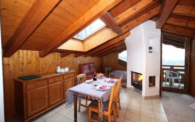 Studio Triple Standard