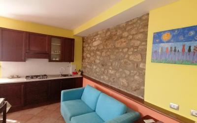 Monolocale con Divano-Letto