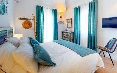 Chambre Lit Queen-Size - Vue sur Jardin Chambre Lit Queen-Size - Vue sur Jardin