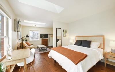 Deluxe Queen Room
