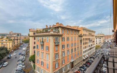 Appartamento con 3 Camere da Letto