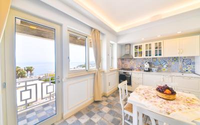 Appartamento con Balcone