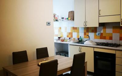 Appartamento con 2 Camere da Letto