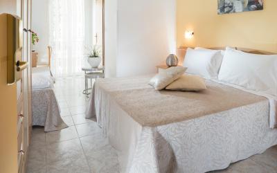 Camera Tripla Superior con Balcone