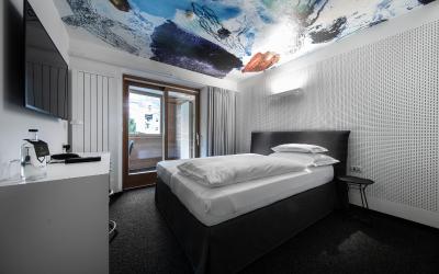 Camera Standard Matrimoniale/Doppia con Letti Singoli