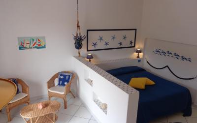 Camera Matrimoniale/Doppia con Letti Singoli con Terrazza