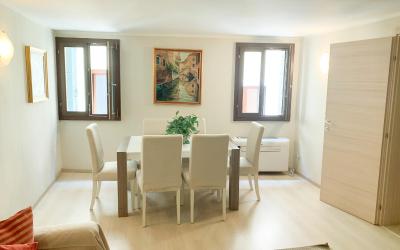 Appartamento con 1 Camera da Letto - 2u00ba Piano - San Marco 2247