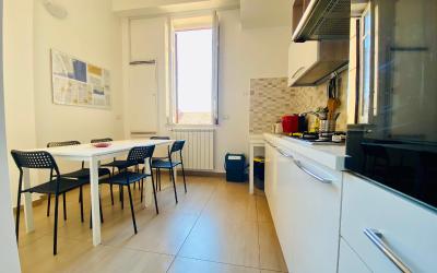 Camera Tripla con Bagno in Comune