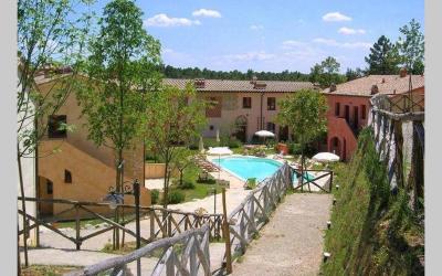 Appartamento con Vista Piscina 